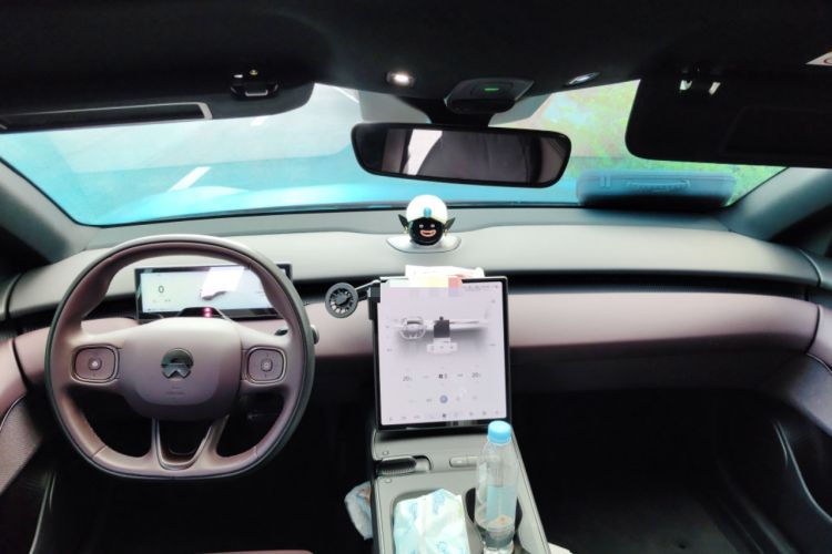 Used Nio ET5T 2023 75 kWh Touring Headliner