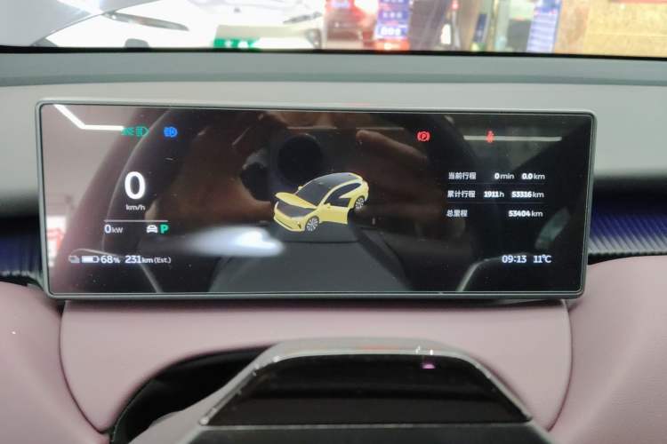 Used Nio ET5T 2023 75 kWh Touring Instrument Cluster