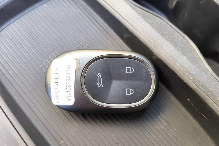 Used Nio ET5T 2023 75 kWh Touring Interior 1