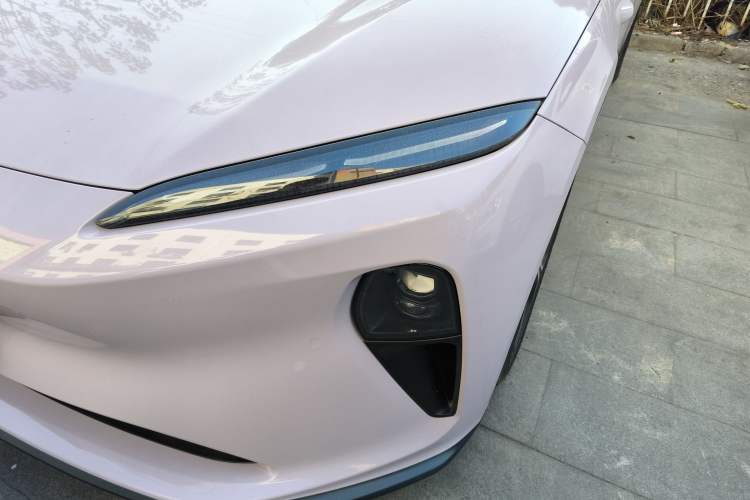 Used Nio ET5T 2023 75 kWh Touring Left Front Headlight