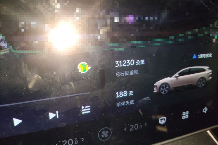 Used Nio ET5T 2023 75 kWh Touring Odometer Close Up