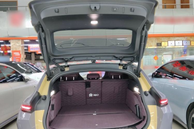 Used Nio ET5T 2023 75 kWh Touring Trunk