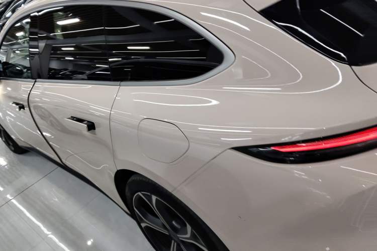 Used Nio ET5T 2023 75 kWh Touring Exterior 3