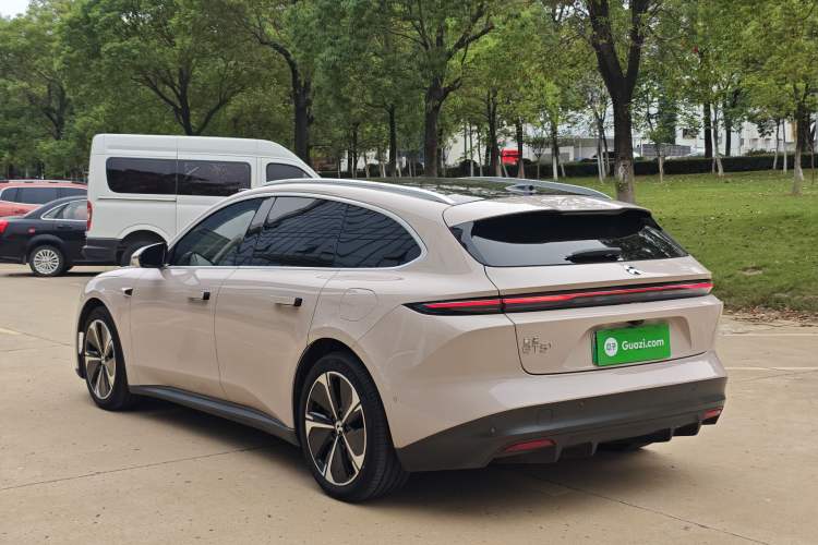 Used Nio ET5T 2023 75 kWh Touring Exterior 4