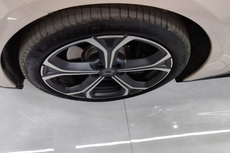 Used Nio ET5T 2023 75 kWh Touring Exterior 7