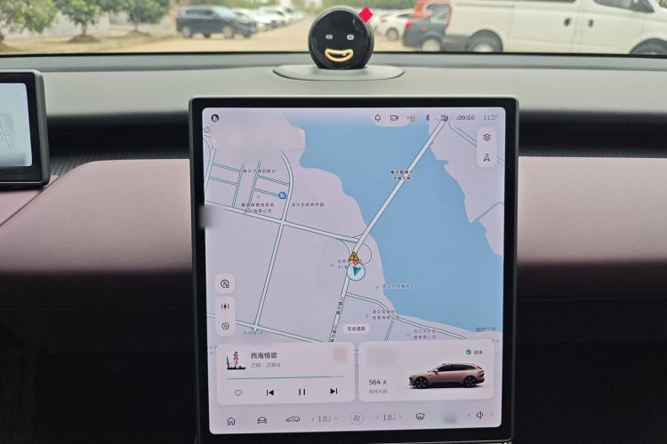Used Nio ET5T 2023 75 kWh Touring Interior 4