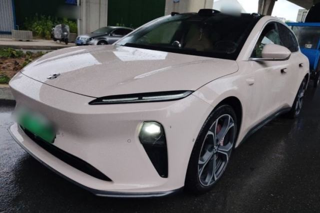 Used Nio ET5T 2023 75 kWh Touring