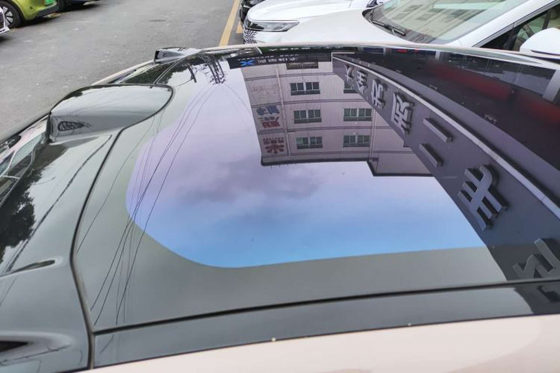 Used Nio ET5T 2023 75 kWh Touring Roof