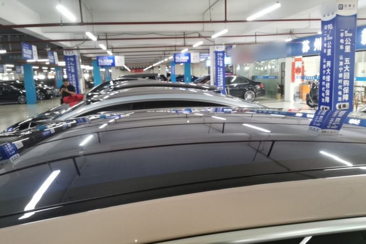 Used Nio ET5T 2023 75 kWh Touring Roof