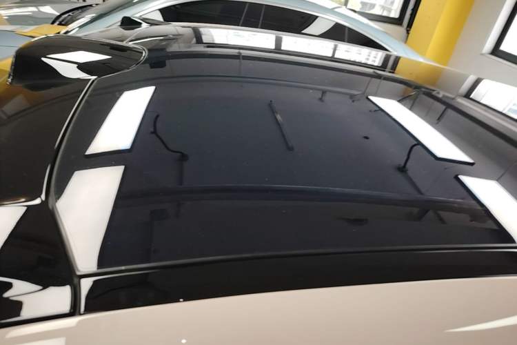 Used Nio ET5T 2023 75 kWh Touring Roof