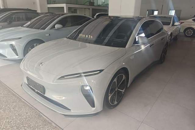 Używany Nio ET5T 2023 75 kWh Touring