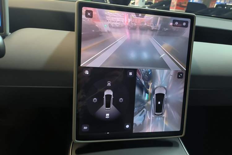 Used Nio ET5T 2023 75 kWh Touring Audio And AC Panel