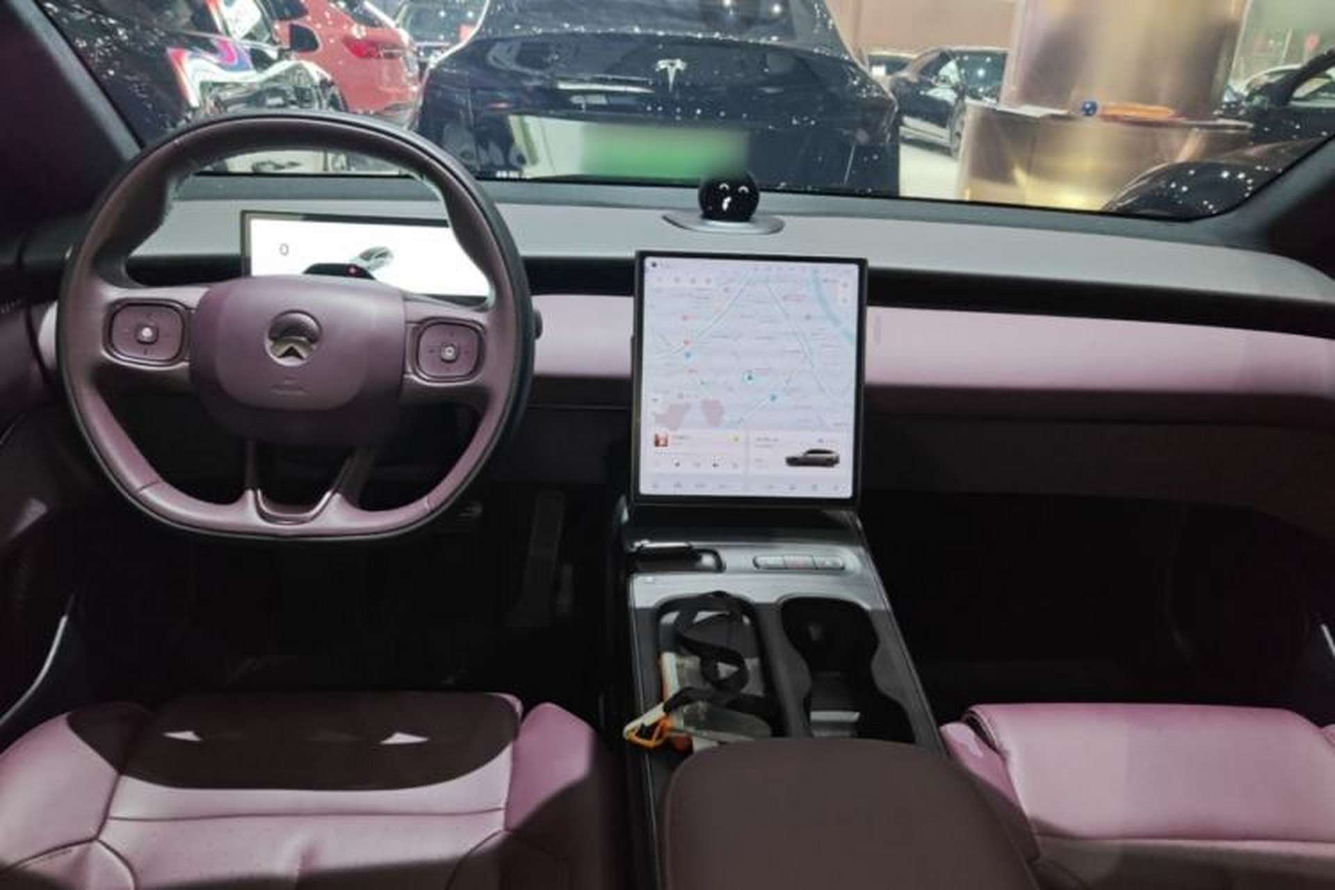 Used Nio ET5T 2023 75 kWh Touring Center Console