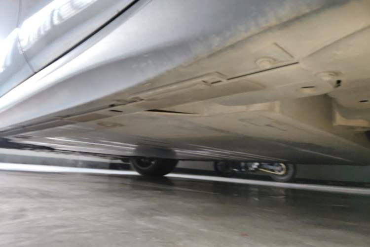 Used Nio ET5T 2023 75 kWh Touring Chassis Rear Left