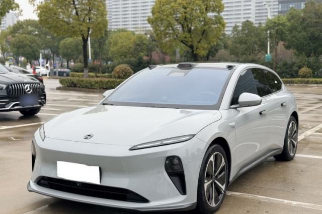 Used Nio ET5T 2023 75 kWh Touring