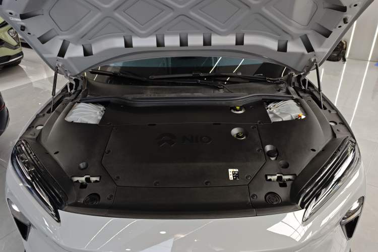 Used Nio ET5T 2023 75 kWh Touring Engine Bay