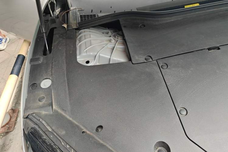 Used Nio ET5T 2023 75 kWh Touring Engine Bay Right