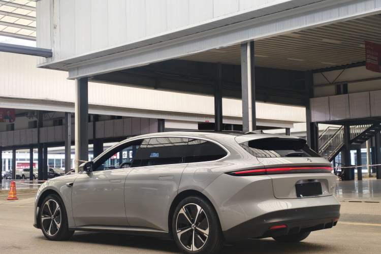 Used Nio ET5T 2023 75 kWh Touring Exterior 3