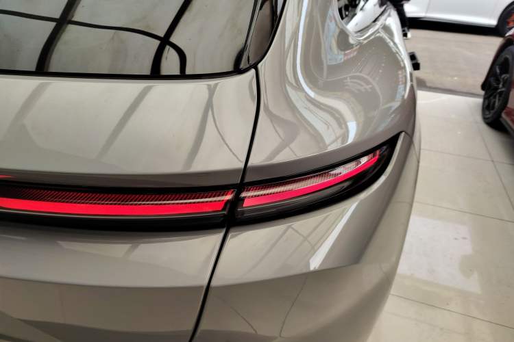 Used Nio ET5T 2023 75 kWh Touring Exterior 4