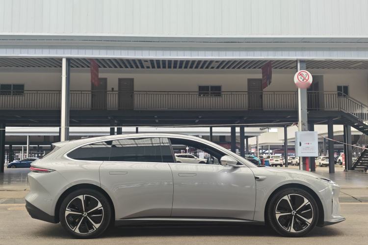 Used Nio ET5T 2023 75 kWh Touring Exterior 6
