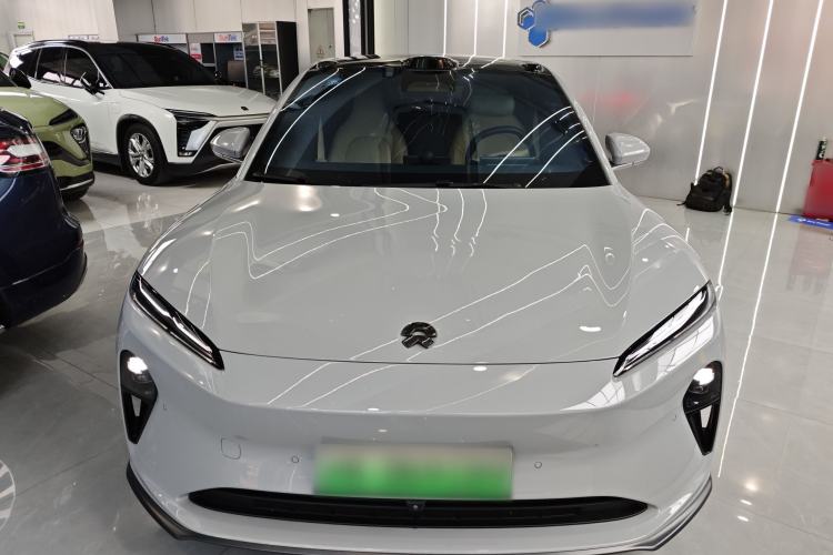 Used Nio ET5T 2023 75 kWh Touring Front