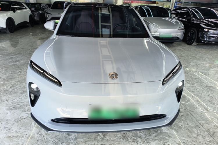 Used Nio ET5T 2023 75 kWh Touring Front