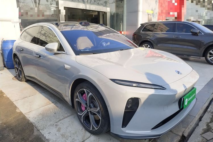 Used Nio ET5T 2023 75 kWh Touring Front Right 45 Deg