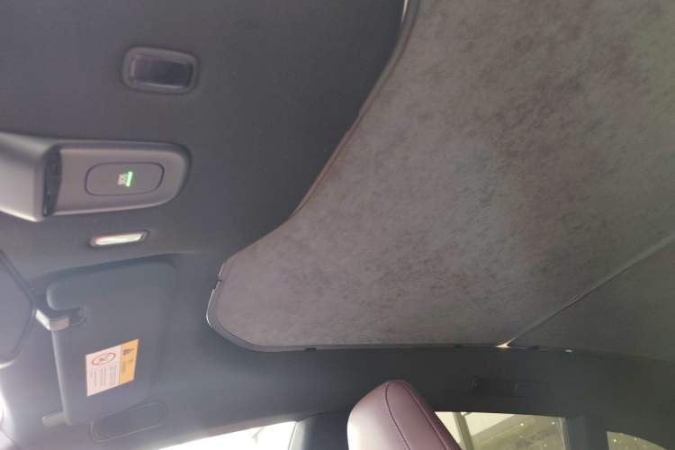Used Nio ET5T 2023 75 kWh Touring Headliner