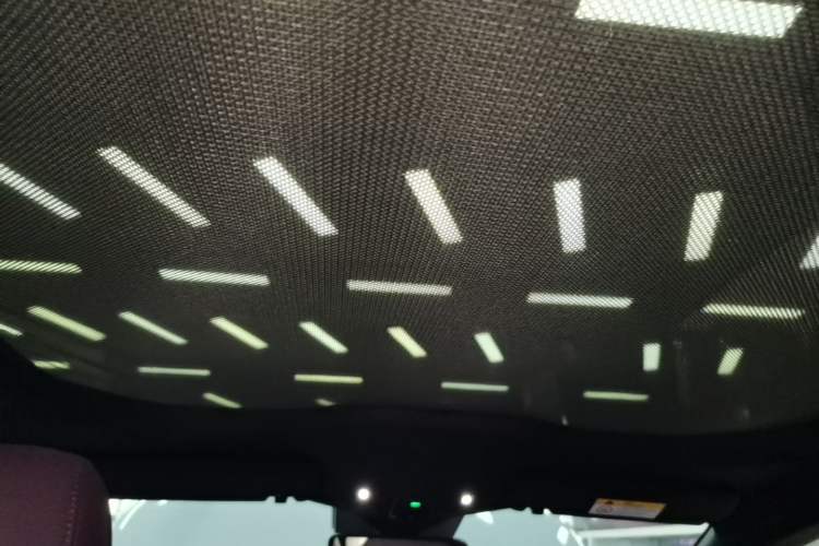 Used Nio ET5T 2023 75 kWh Touring Headliner