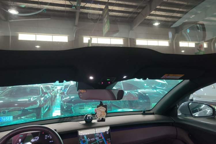 Used Nio ET5T 2023 75 kWh Touring Headliner