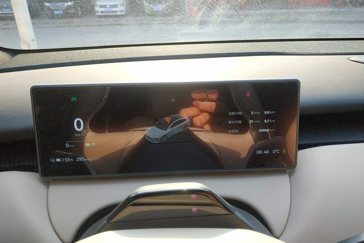 Used Nio ET5T 2023 75 kWh Touring Instrument Cluster