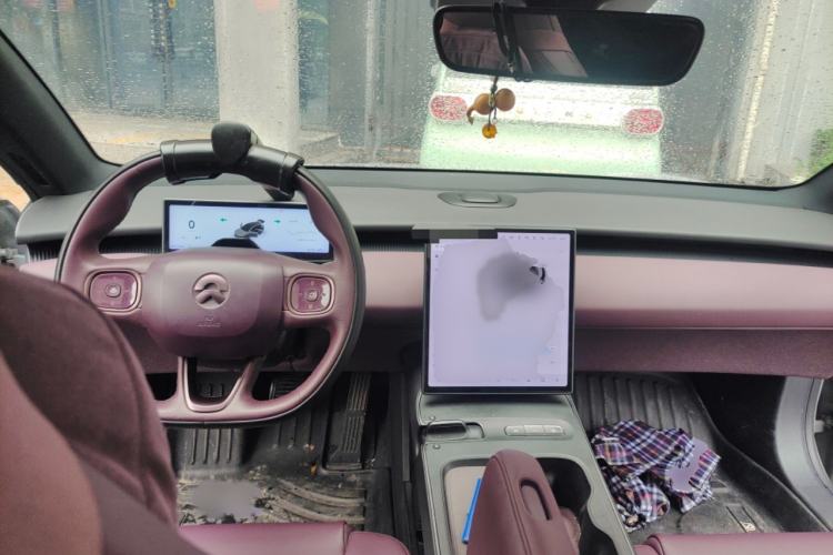 Used Nio ET5T 2023 75 kWh Touring Interior 2
