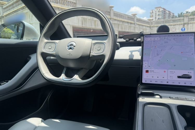 Used Nio ET5T 2023 75 kWh Touring Interior 5