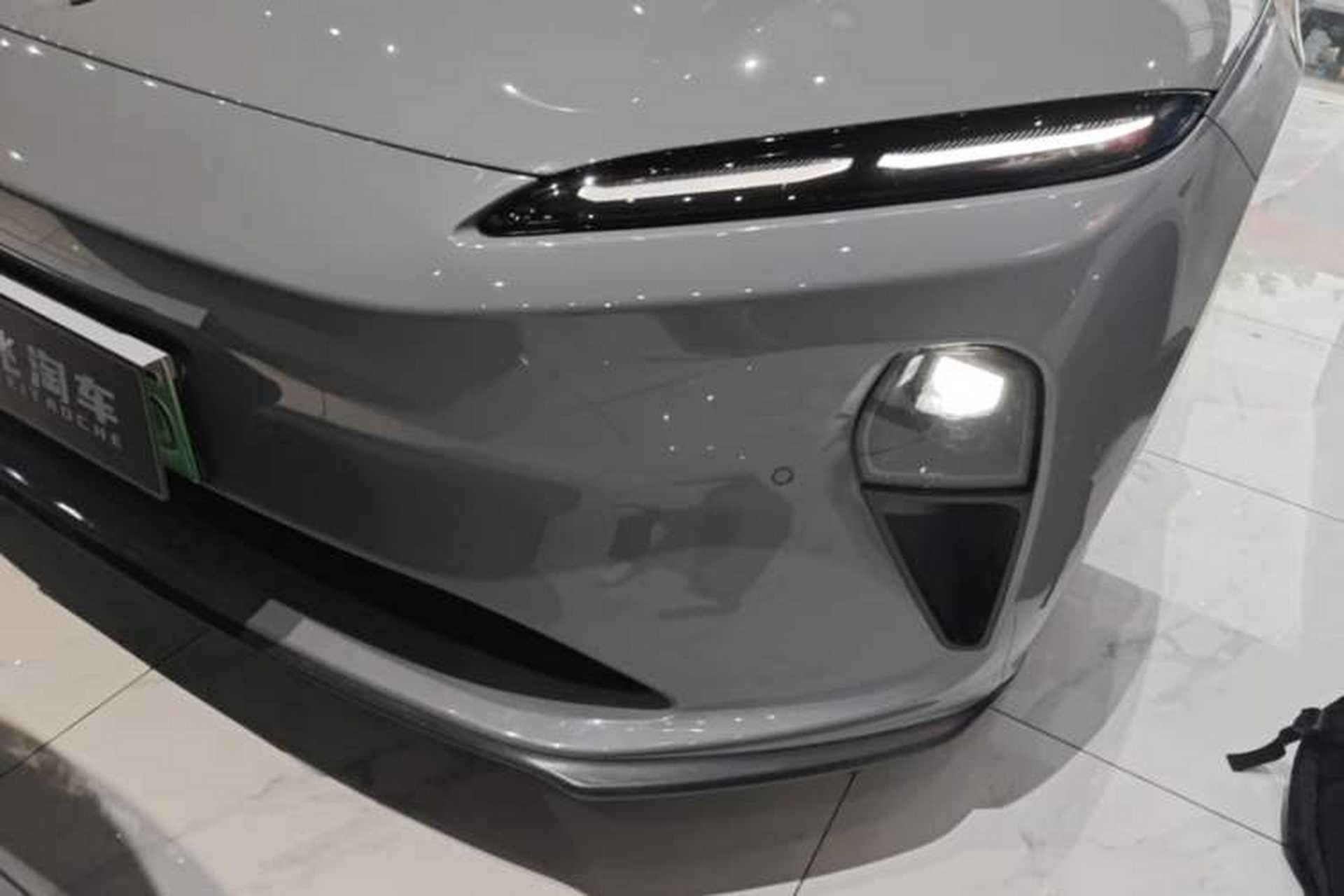 Used Nio ET5T 2023 75 kWh Touring Left Front Headlight