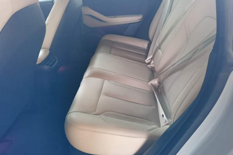 Used Nio ET5T 2023 75 kWh Touring Left Rear Seat
