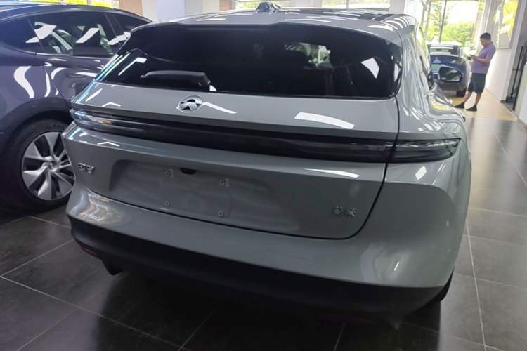 Used Nio ET5T 2023 75 kWh Touring Rear