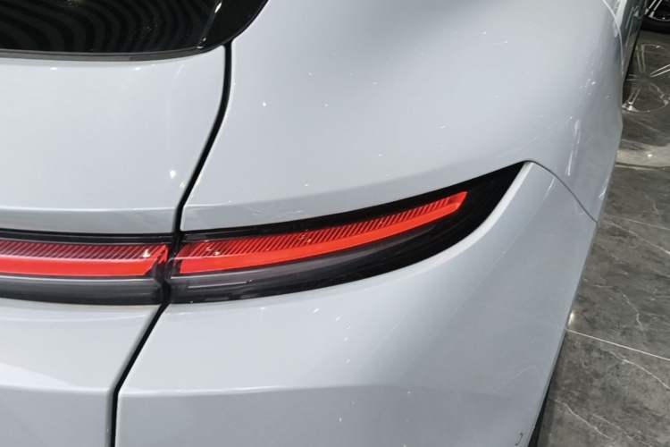 Used Nio ET5T 2023 75 kWh Touring Right Rear Taillight