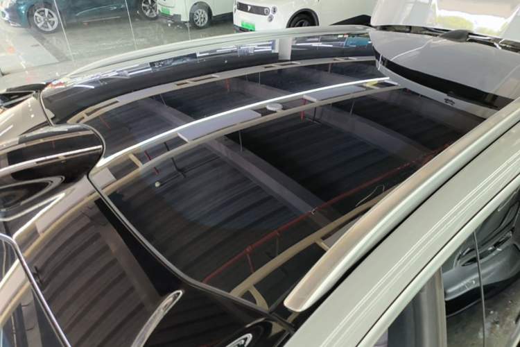 Used Nio ET5T 2023 75 kWh Touring Roof