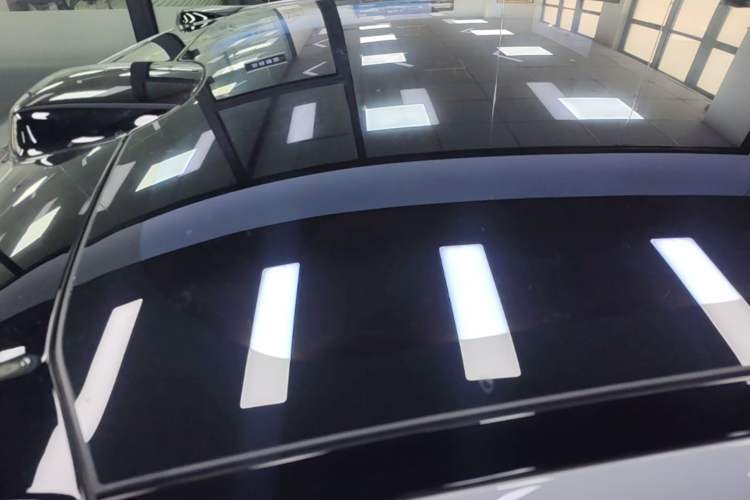 Used Nio ET5T 2023 75 kWh Touring Roof