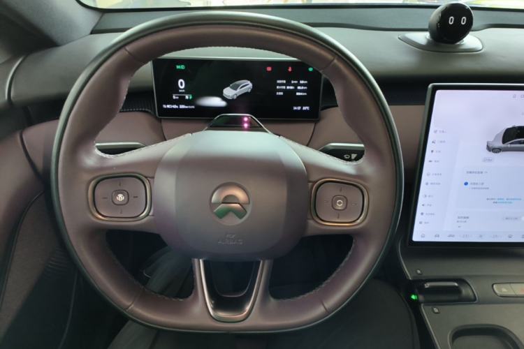 Used Nio ET5T 2023 75 kWh Touring Steering Wheel