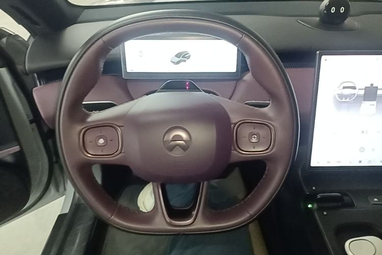 Used Nio ET5T 2023 75 kWh Touring Steering Wheel