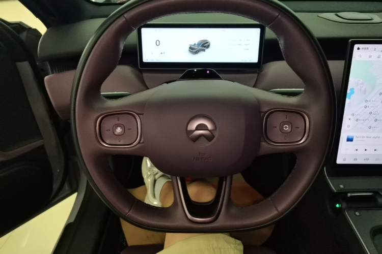 Used Nio ET5T 2023 75 kWh Touring Steering Wheel
