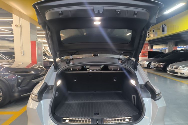 Used Nio ET5T 2023 75 kWh Touring Trunk