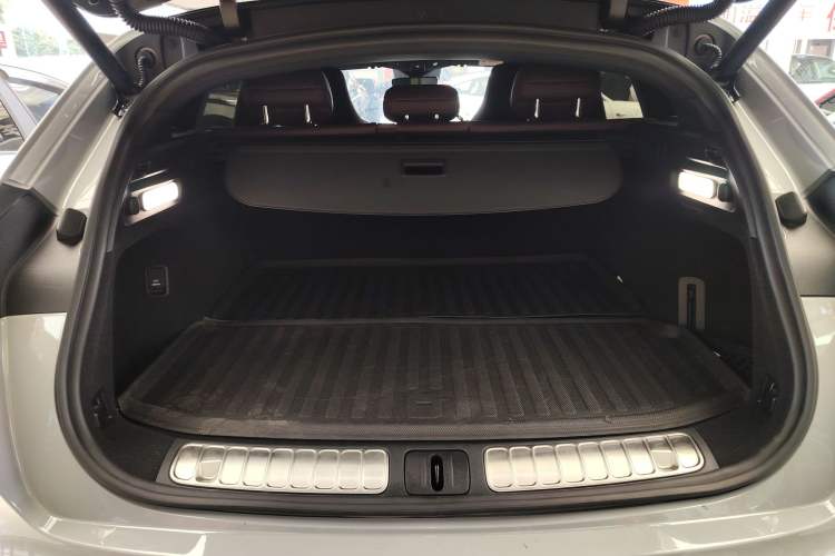 Used Nio ET5T 2023 75 kWh Touring Trunk