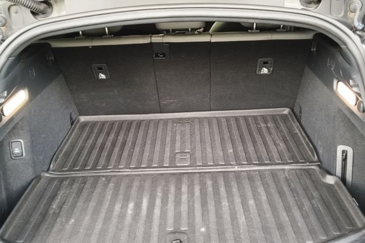 Used Nio ET5T 2023 75 kWh Touring Trunk