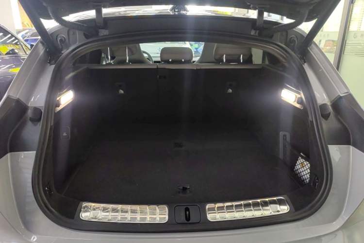 Used Nio ET5T 2023 75 kWh Touring Trunk
