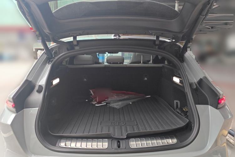 Used Nio ET5T 2023 75 kWh Touring Trunk