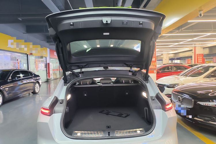 Used Nio ET5T 2023 75 kWh Touring Trunk