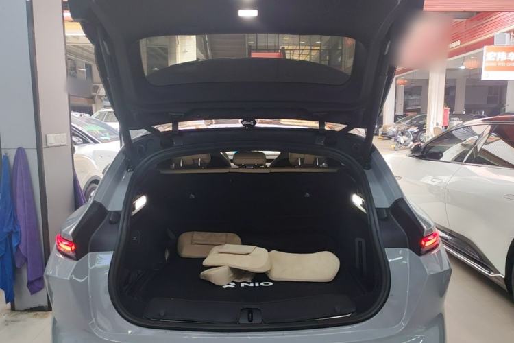 Used Nio ET5T 2023 75 kWh Touring Trunk