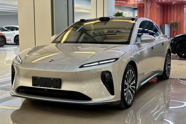 Used Nio ET5T 2023 75 kWh Touring